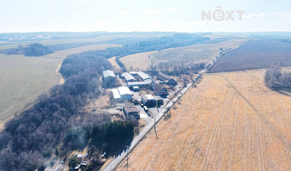 Prodej skladovacích prostor 8 000 m², Proseč – náhled fotky 3