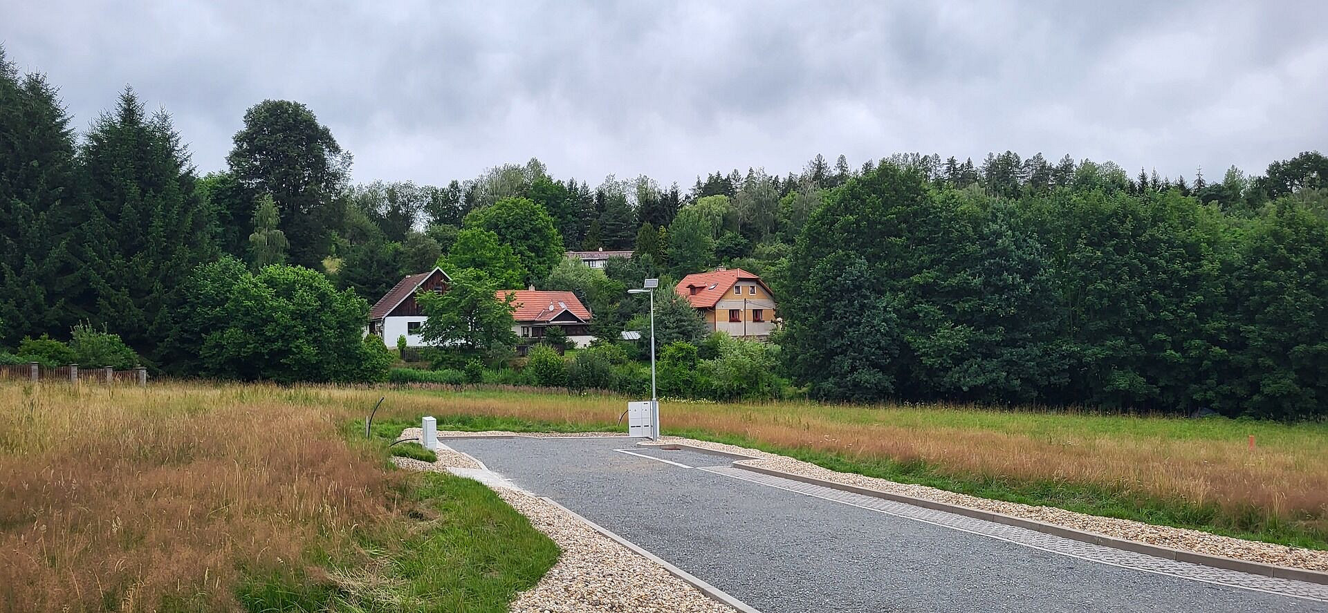 Prodej stavebního pozemku 1 020 m² – fotografie 2