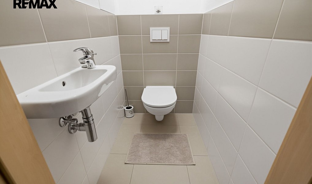 Prodej bytu 2+kk 47 m², Praha – náhled fotky 8