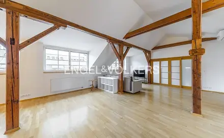 Pronájem bytu 2+kk 99 m²