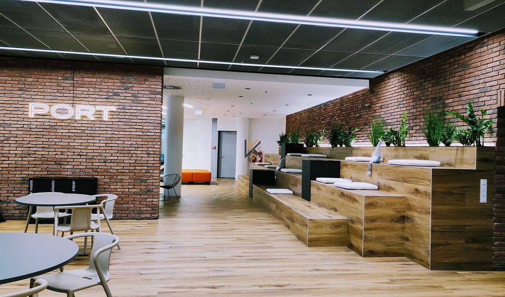 Pronájem kanceláře 1 548 m², Praha – náhled fotky 4