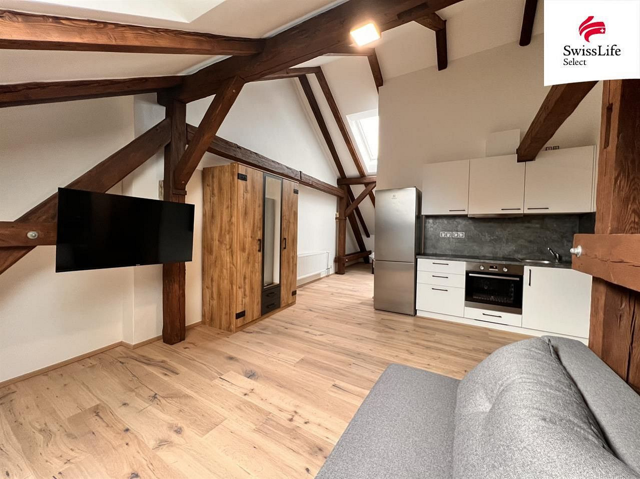 Pronájem bytu 2+kk 69 m² – fotografie 2
