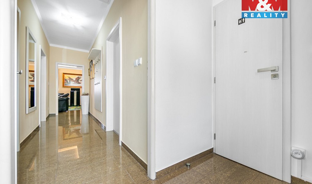 Prodej domu 197 m² s pozemkem 220 m², Bor – náhled fotky 11