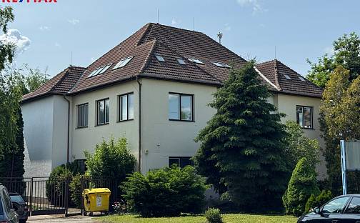 Prodej komerčního objektu (jiného typu) 900 m², Osvobození, Kunovice, okres Uherské Hradiště