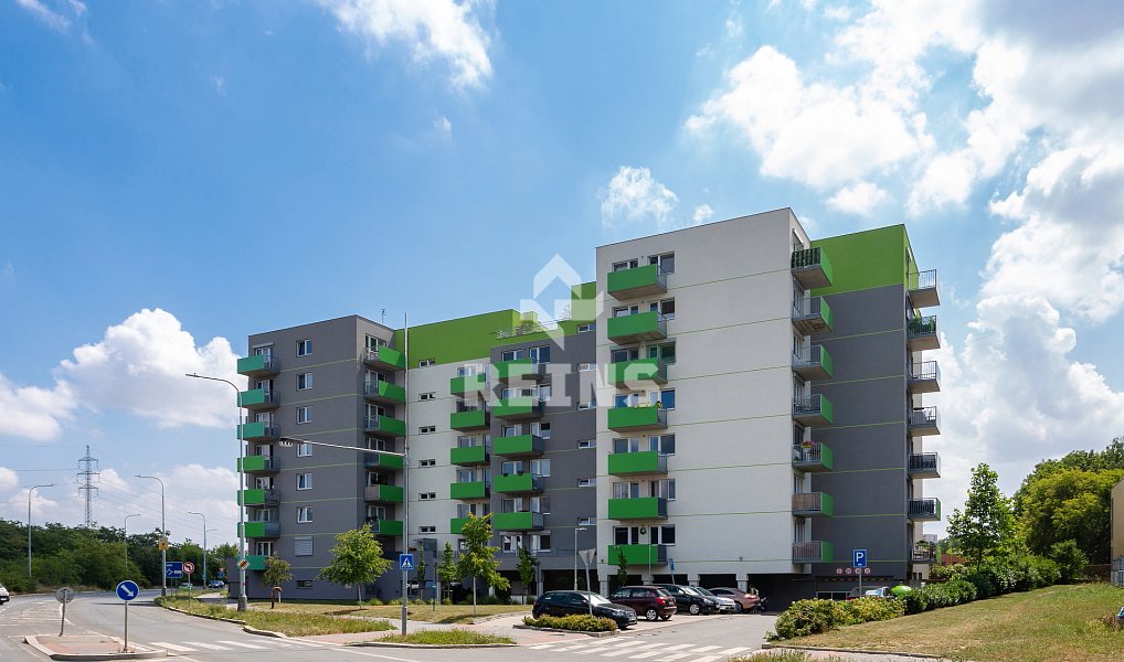 Prodej bytu 4+kk 146 m², Praha – náhled fotky 28