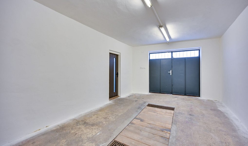 Prodej komerčního objektu (jiného typu) 192 m², Tvrdonice – náhled fotky 25