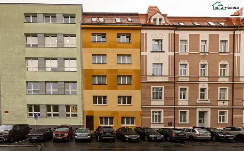 Prodej bytu 3+1 89 m², Palackého, Cheb