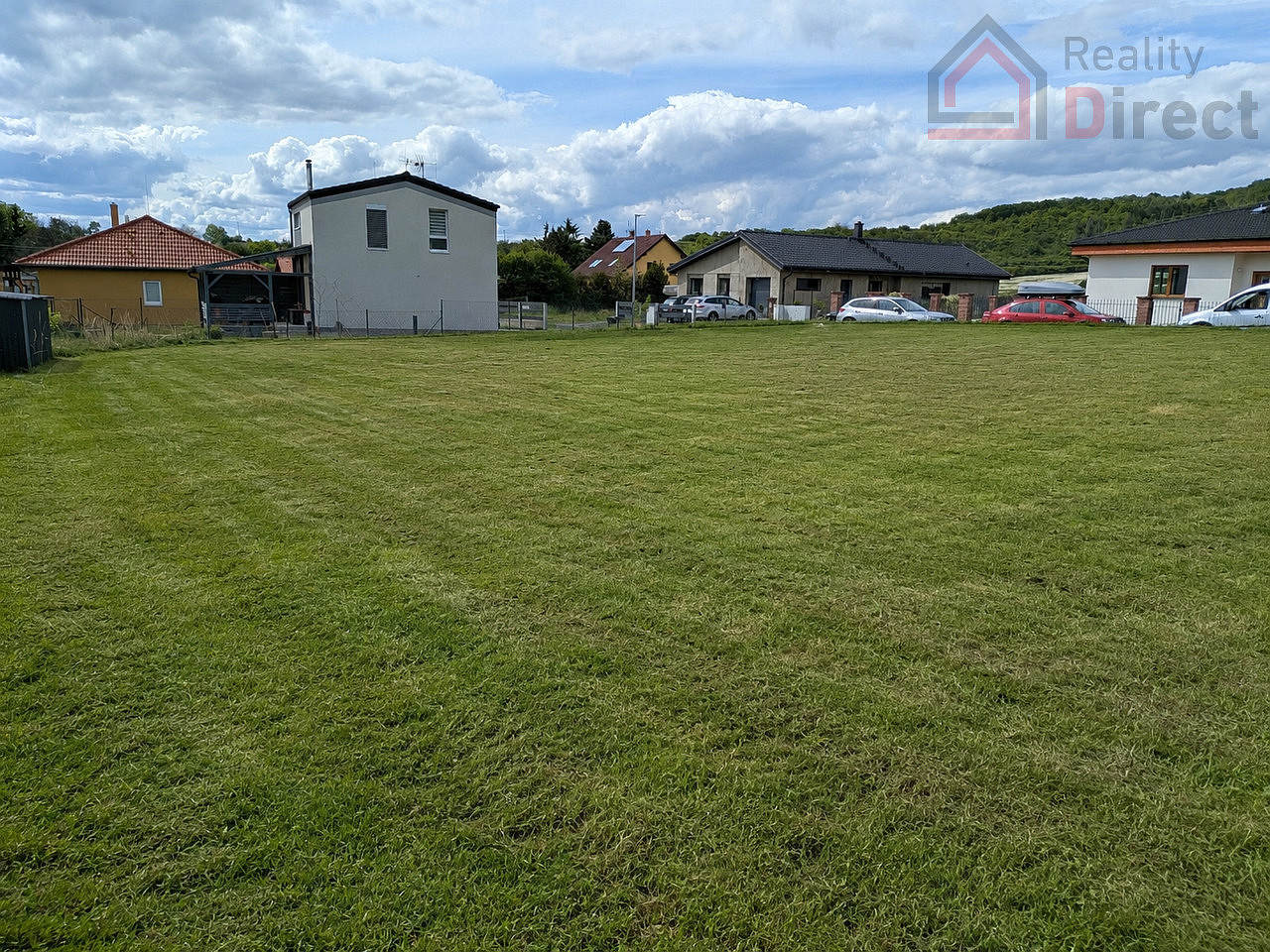 Prodej stavebního pozemku 1 096 m² - View 4