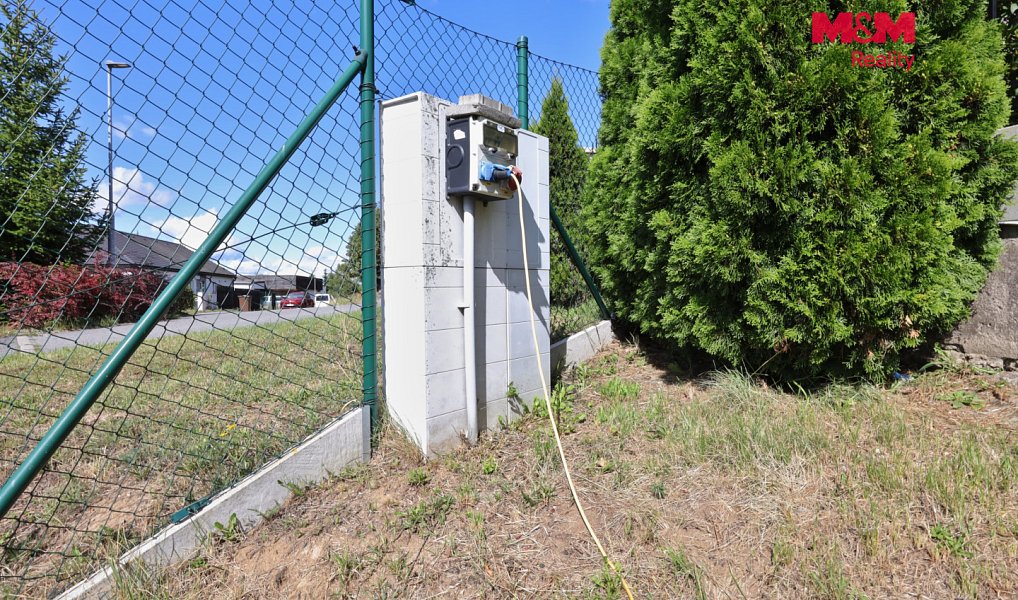 Prodej stavebního pozemku 1 496 m², Puklice – náhled fotky 21