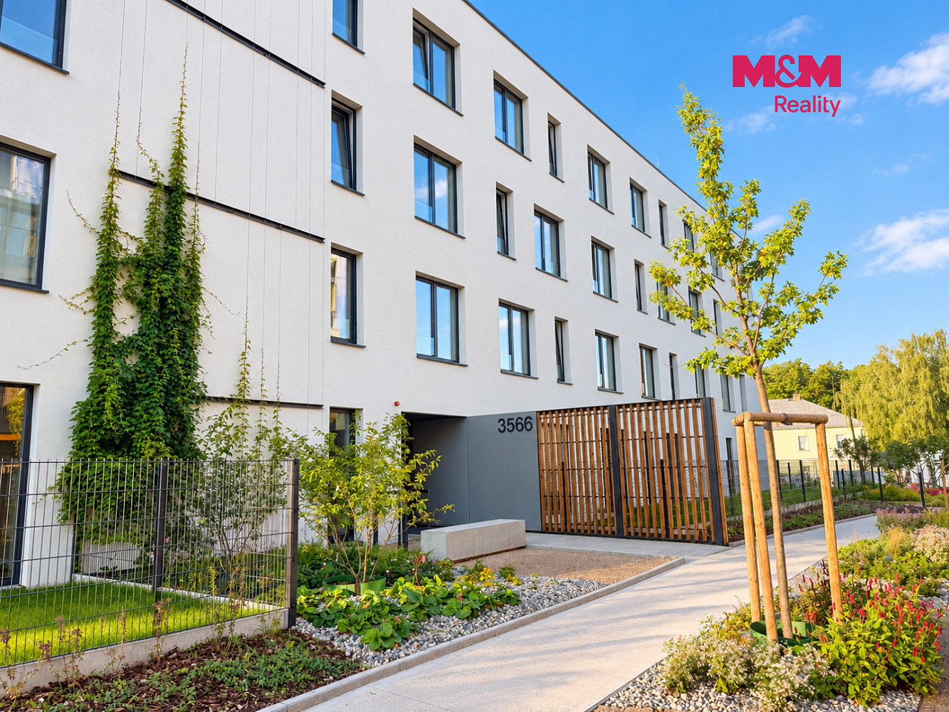 Pronájem bytu 2+kk 51 m² – fotografie 2