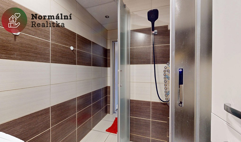 Prodej bytu 4+1 80 m², Chomutov – náhled fotky 29