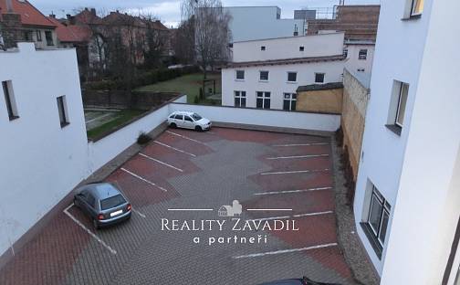 Pronájem parkovacího stání 12 m2, Pardubice - Zelené Předměstí, Smilova, Pardubice - Zelené Předměstí