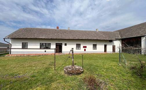 Prodej domu 125 m² s pozemkem 1 194 m², Krakovany - Božec, okres Kolín