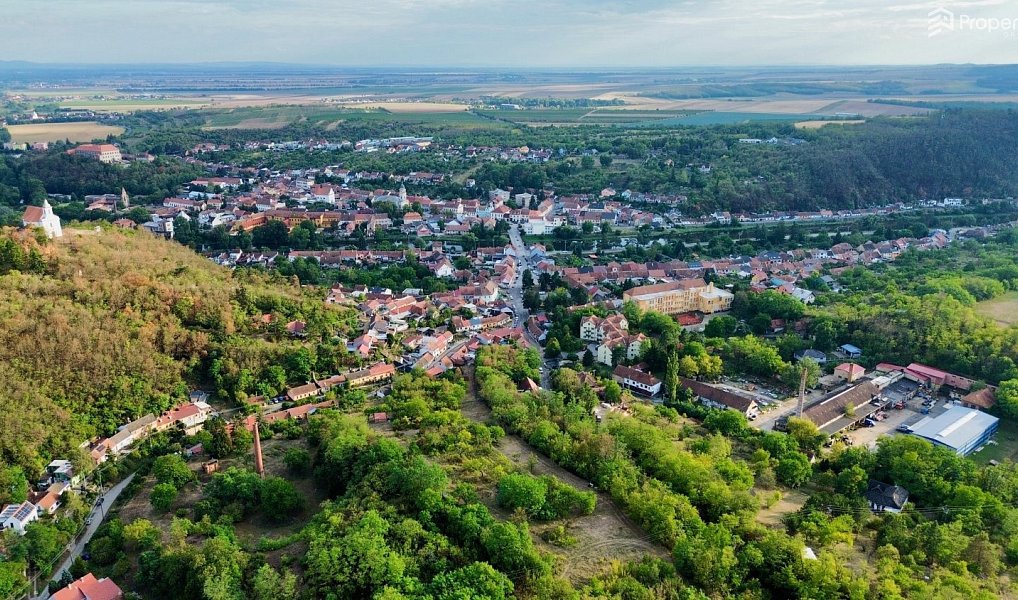 Prodej zahrady 985 m², Dolní Kounice – náhled fotky 11