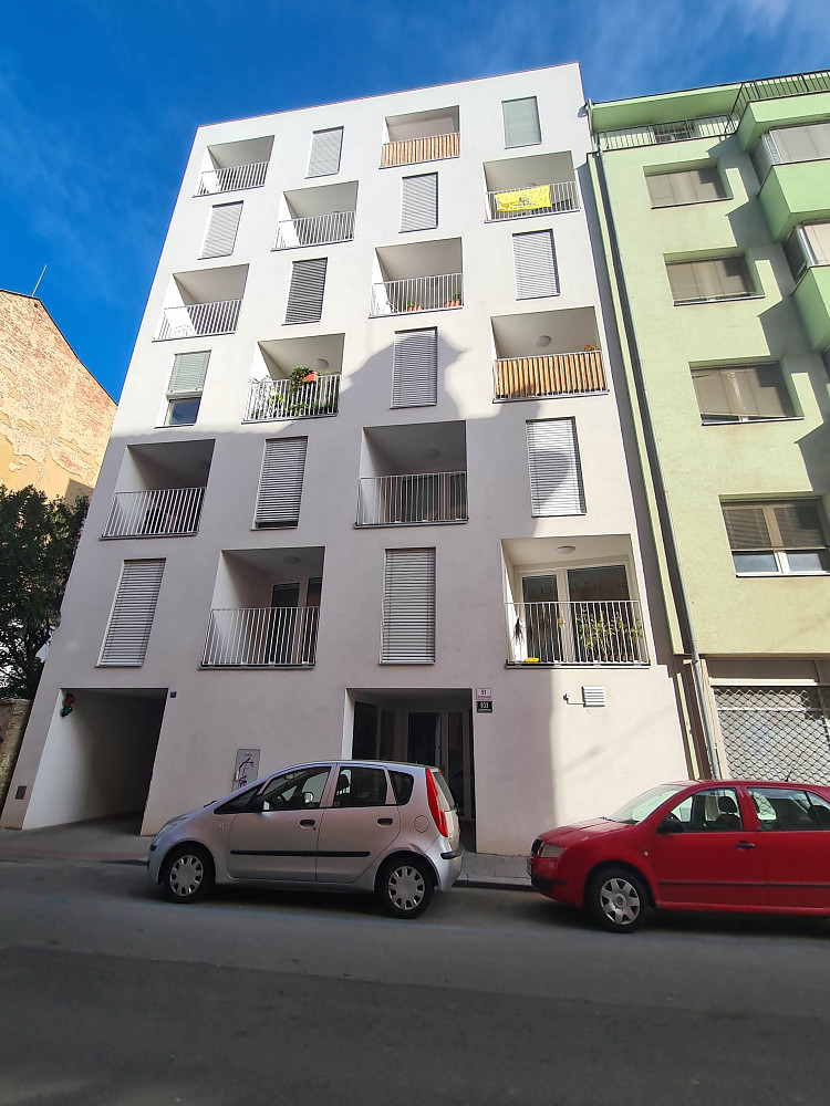 Pronájem obchodních prostor 23 m²