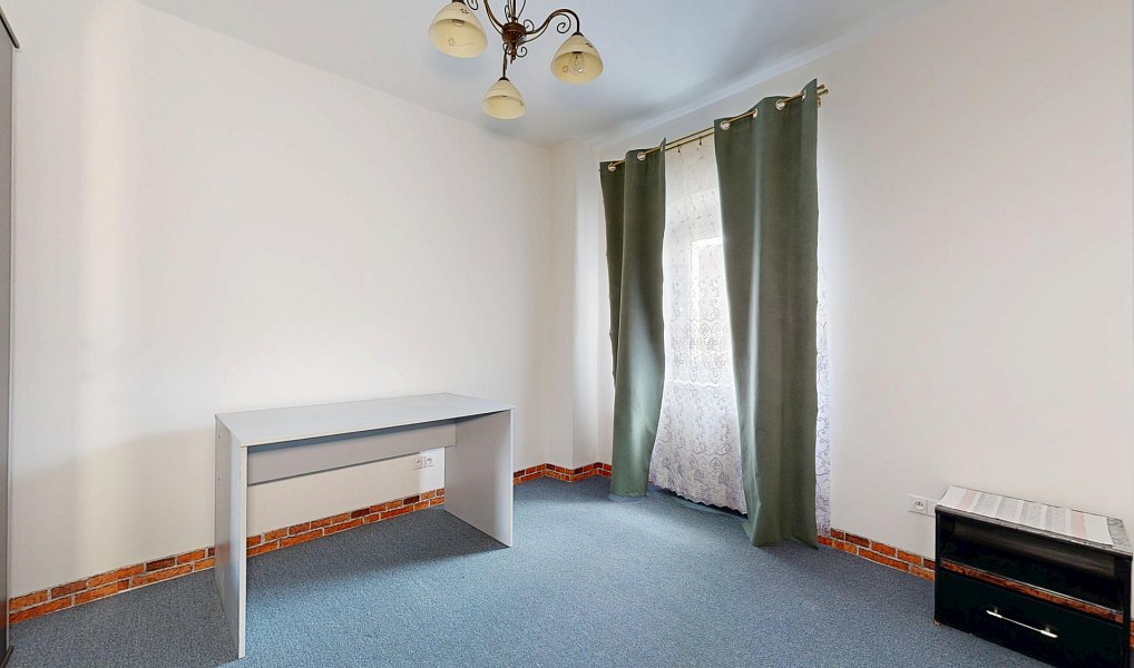 Prodej domu 313 m² s pozemkem 2 261 m², Dobkovice – náhled fotky 14