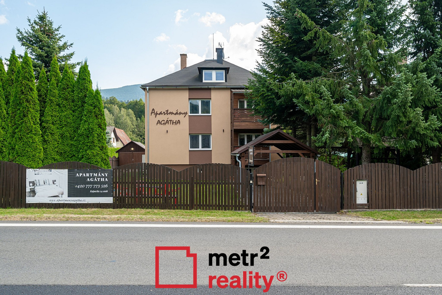 Prodej ubytovacího objektu 330 m² — photo 2