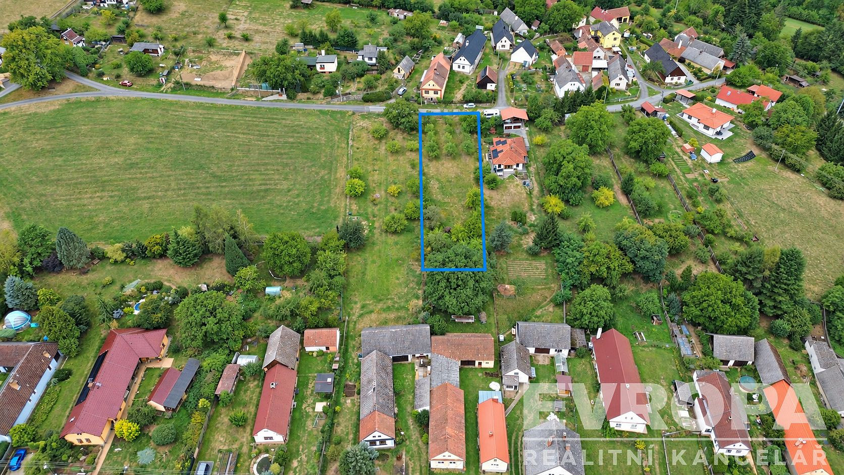 Prodej stavebního pozemku 1 006 m²