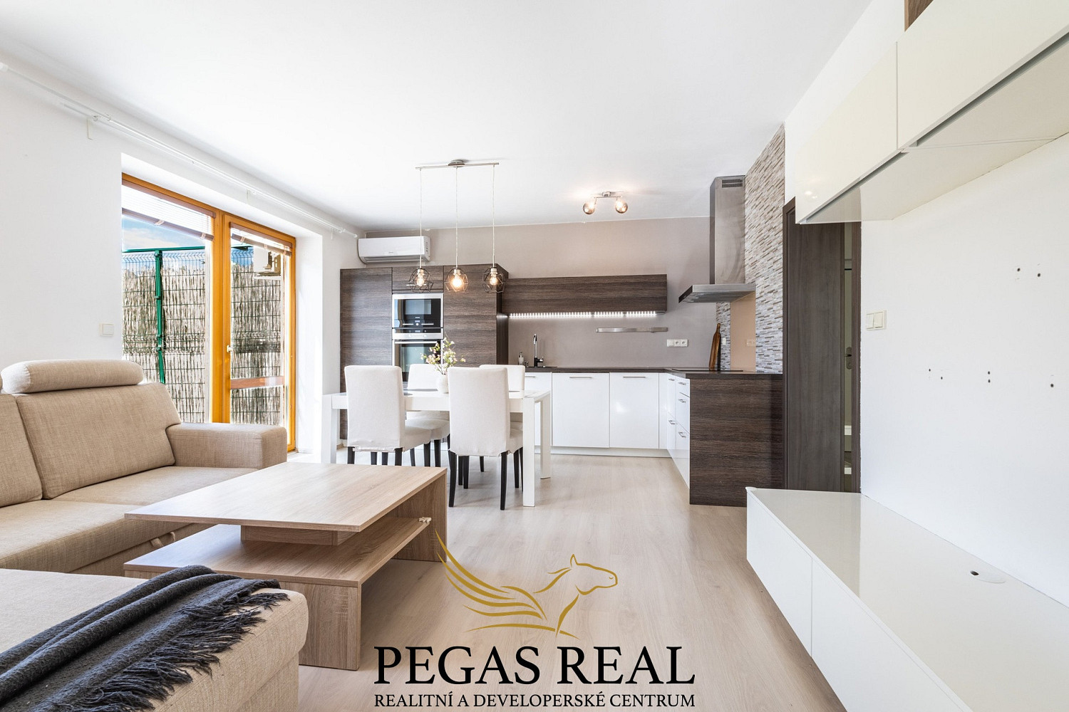 Prodej bytu 3+kk 68 m² – fotografie 2