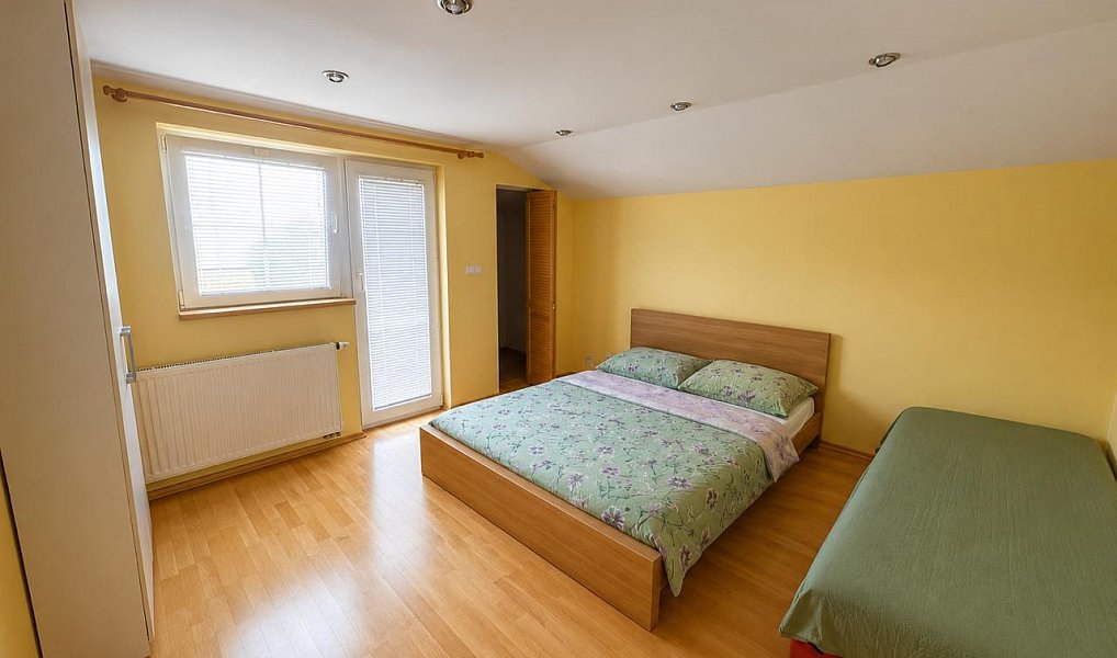 Prodej domu 197 m² s pozemkem 318 m², Mukařov – náhled fotky 9