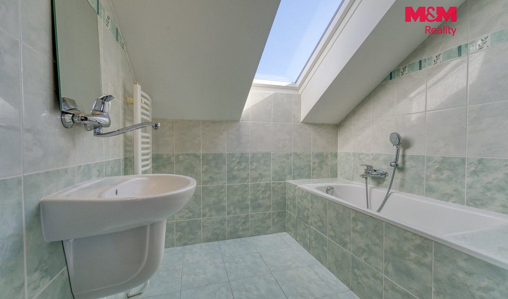 Prodej domu 216 m² s pozemkem 2 272 m², Bohutín – náhled fotky 19