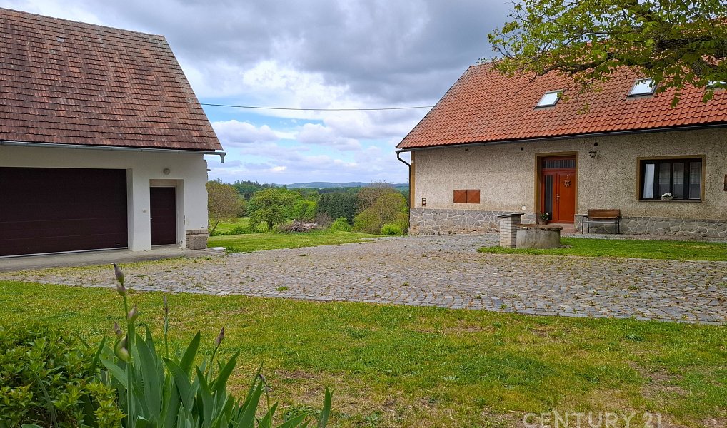 Prodej domu 310 m² s pozemkem 5 983 m², Bystřice – náhled fotky 7