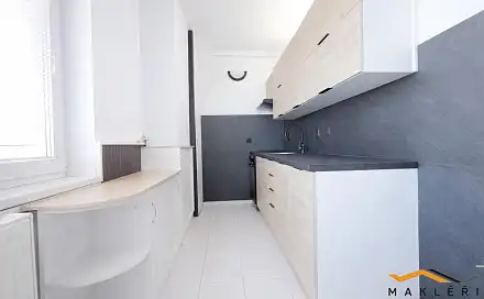 Pronájem bytu 3+1 79 m², Mládežnická, Jindřichův Hradec - Jindřichův Hradec IV