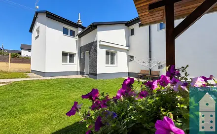 Prodej domu 241 m² s pozemkem 341 m², Halenkovice, okres Zlín