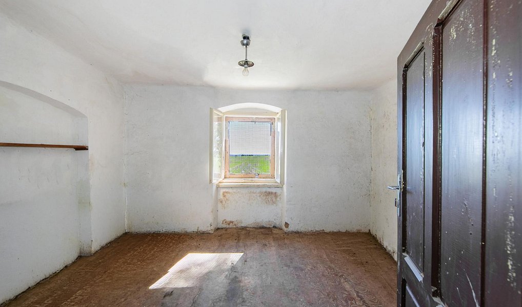 Prodej domu 208 m² s pozemkem 771 m², Kožlany – náhled fotky 24