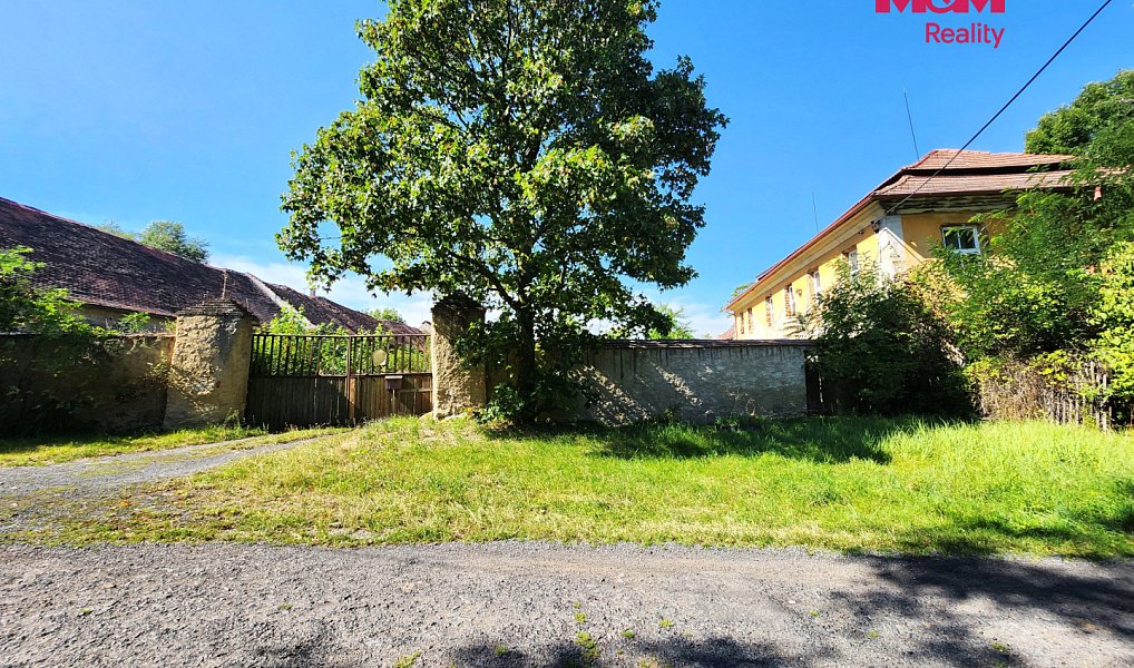 Prodej domu 424 m² s pozemkem 4 756 m², Měcholupy – náhled fotky 9