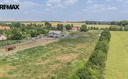 Prodej stavebního pozemku 11 703 m², Sibřina, okres Praha-východ