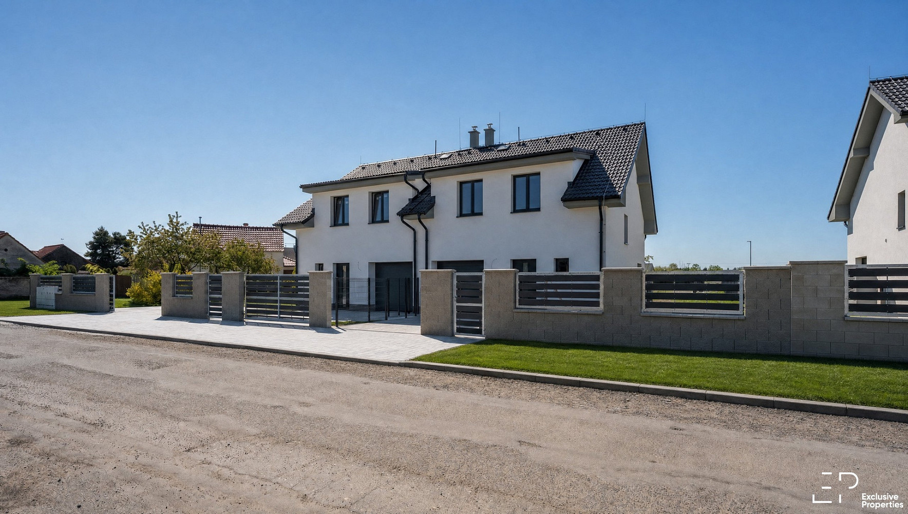 Prodej domu 127 m² s pozemkem 487 m² - View 2