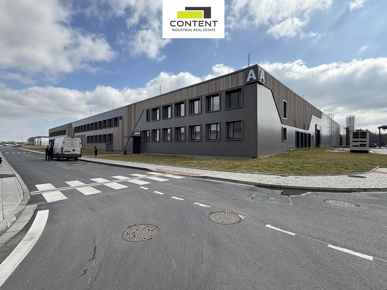 Pronájem výrobních prostor 36 000 m² – fotografie 2