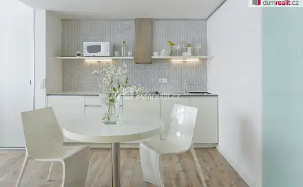 Pronájem bytu 2+kk 53 m²