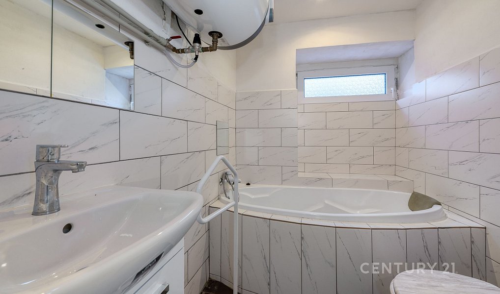 Prodej domu 49 m² s pozemkem 139 m², Svojšice – náhled fotky 7