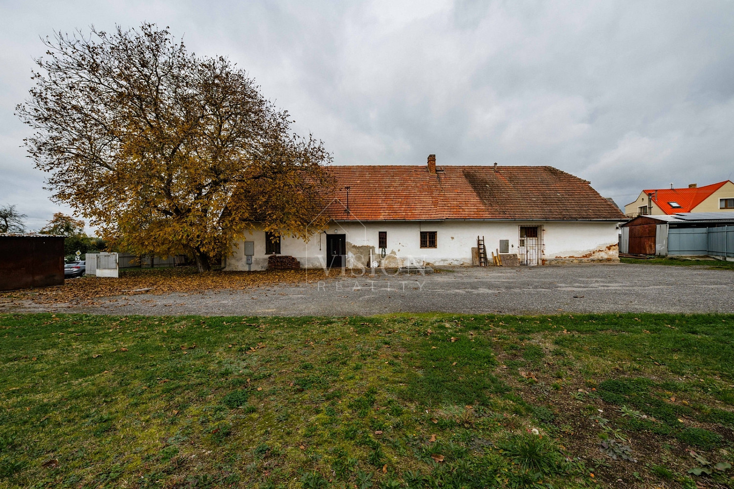 Prodej skladovacích prostor 268 m²
