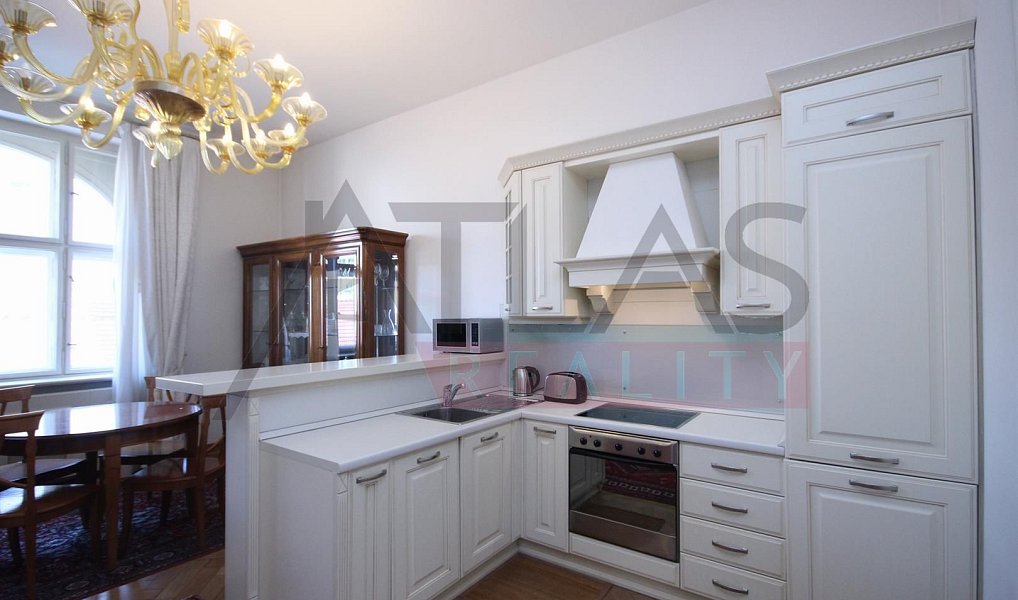 Pronájem bytu 3+kk 79 m², Praha – náhled fotky 2