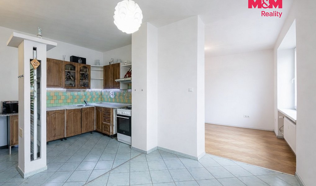Prodej bytu 3+1 84 m², Bukovany – náhled fotky 4