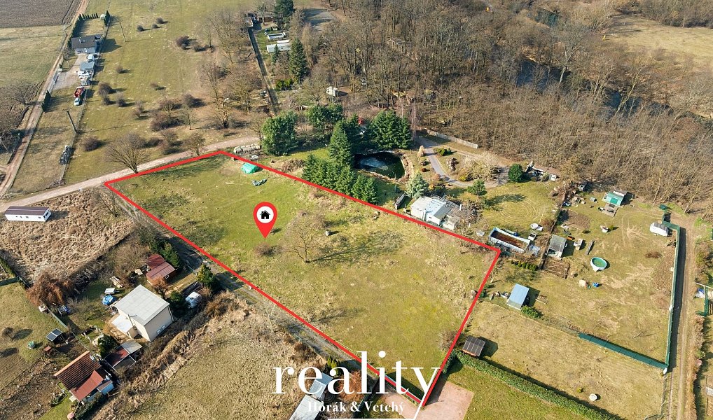 Prodej pozemku 2 057 m², Znojmo – náhled fotky 4