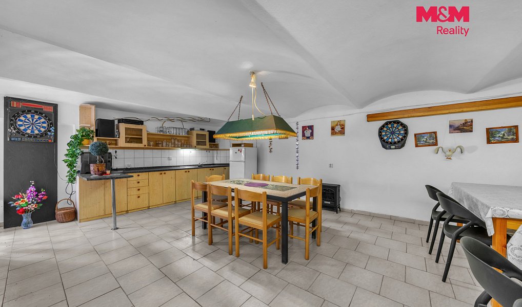 Prodej domu 678 m² s pozemkem 640 m², Úsobí – náhled fotky 9