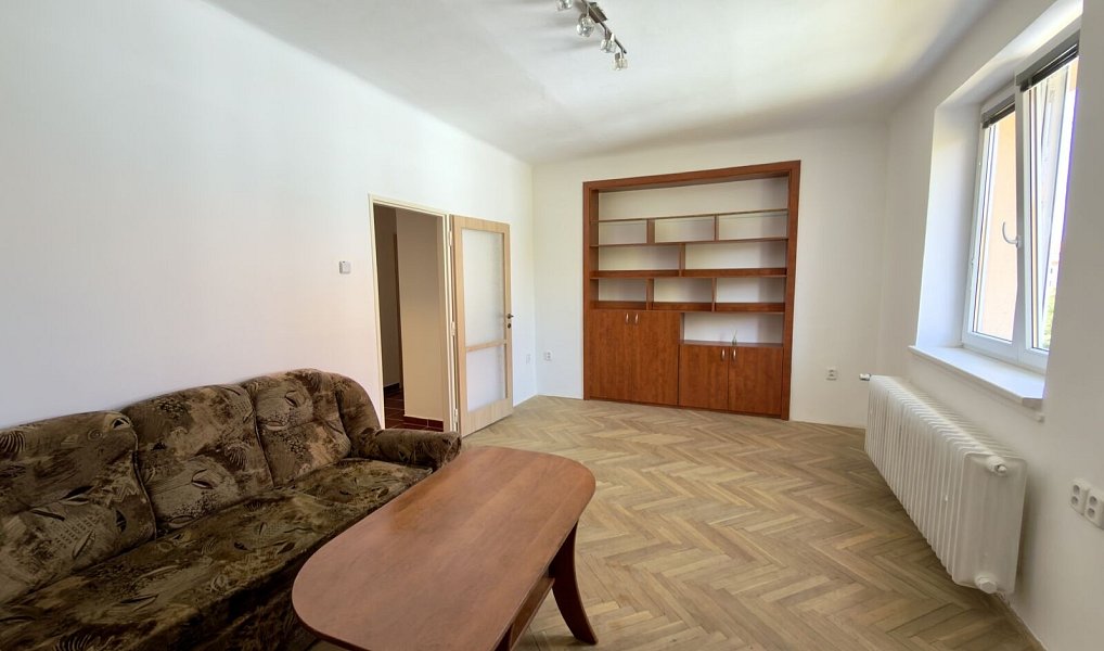 Pronájem bytu 3+1 79 m², Praha – náhled fotky 12
