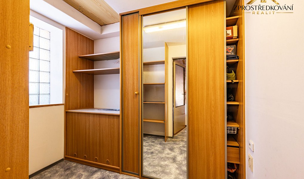 Prodej domu 259 m² s pozemkem 605 m², Kraslice – náhled fotky 13