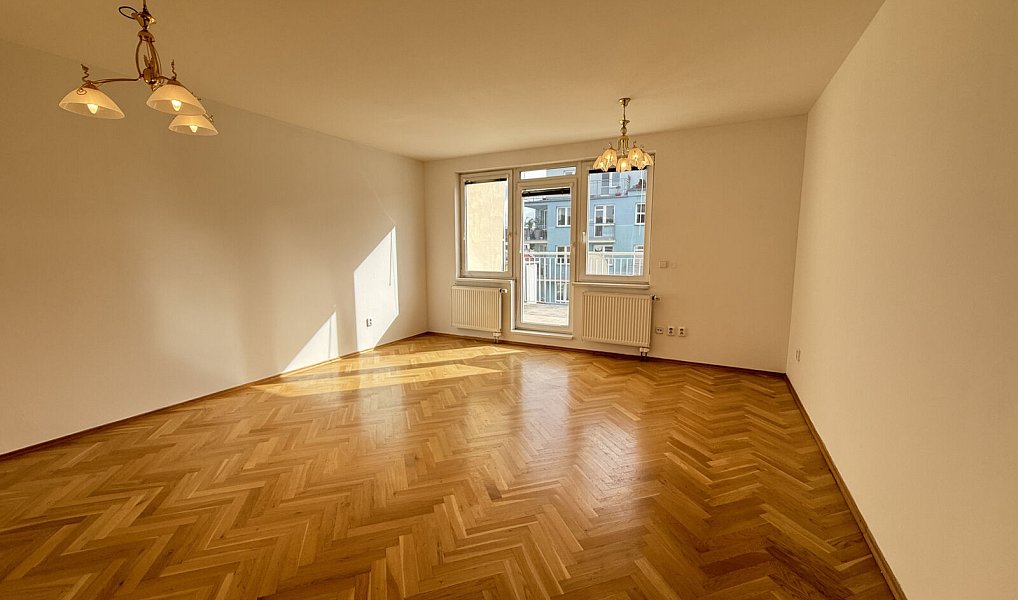 Pronájem bytu 2+1 65 m², Praha – náhled fotky 3