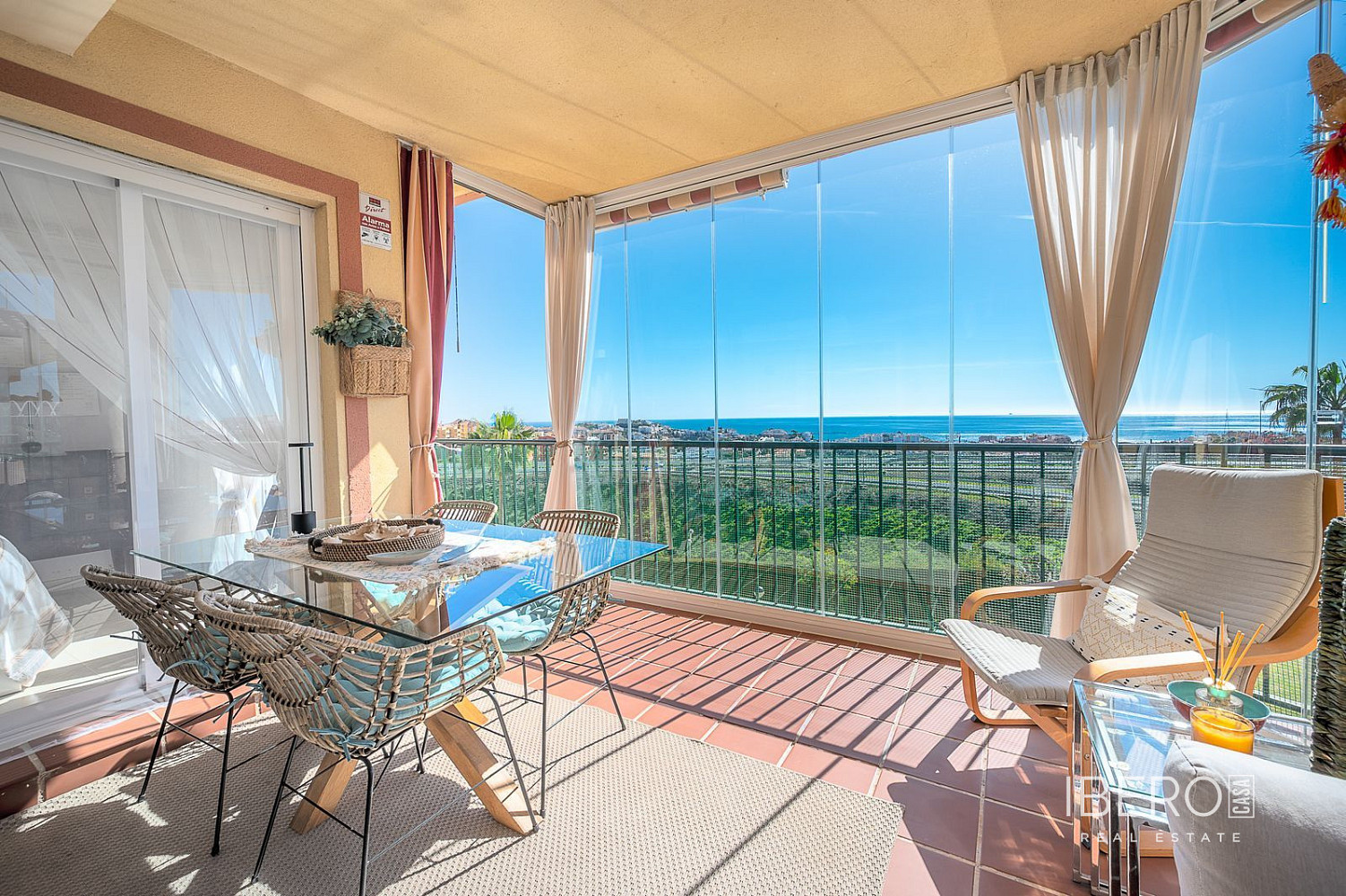 Piso 3+kk – Mijas, Riviera del Sol - Fase VIII, Urbanización Sitio de Calahonda - Vista 3