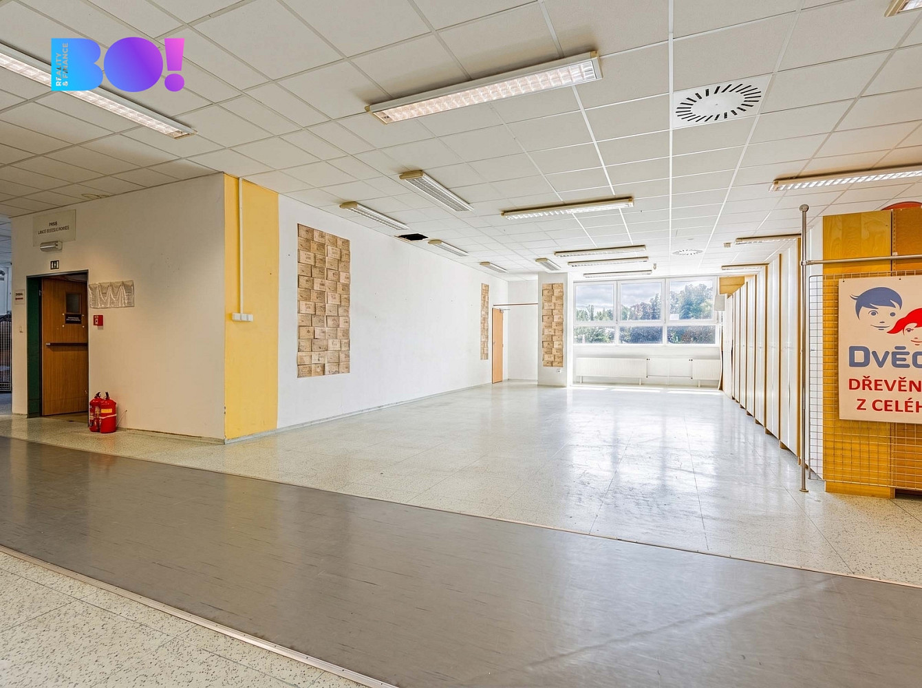 Pronájem obchodních prostor 100 m² – fotografie 3