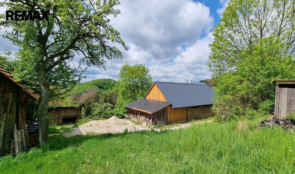 Prodej chaty/chalupy 164 m² s pozemkem 285 345 m², Vsetín – náhled fotky 20