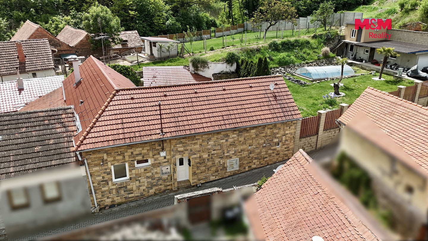 Prodej domu 81 m² s pozemkem 645 m² — photo 2