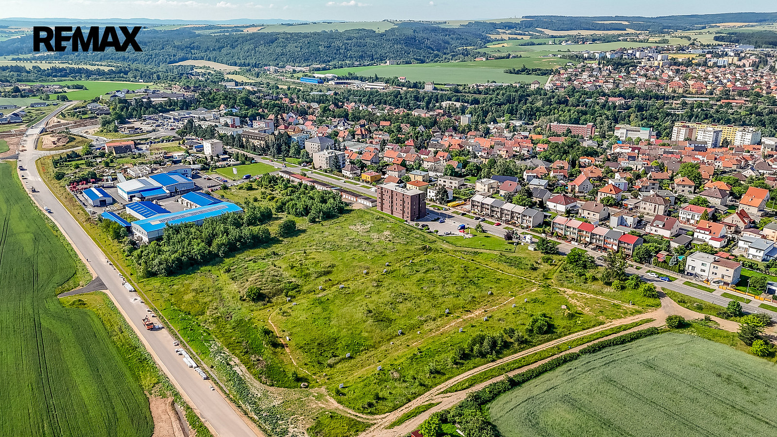 Prodej stavebního pozemku 16 839 m² — photo 3