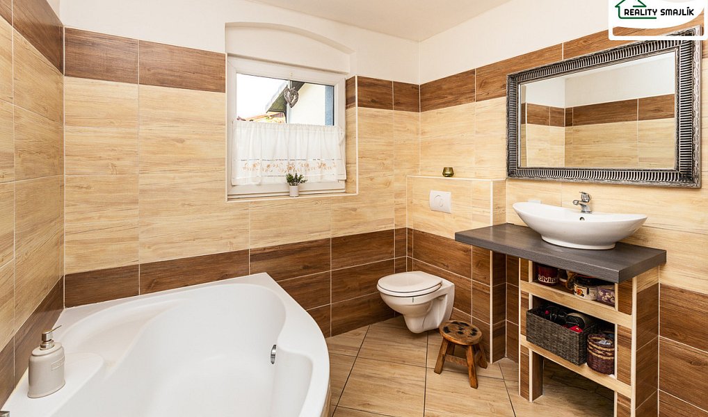Prodej domu 140 m² s pozemkem 926 m², Libá – náhled fotky 7