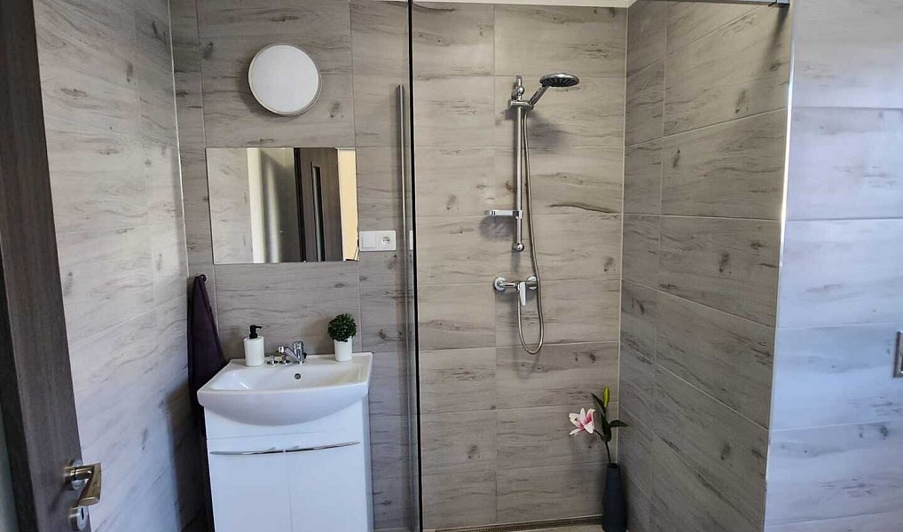 Pronájem bytu 1+1 42 m², Kadaň – náhled fotky 15